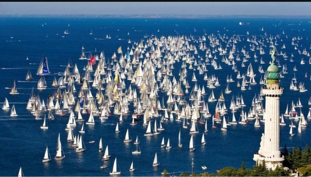 Fenice Trieste Bagian luar foto